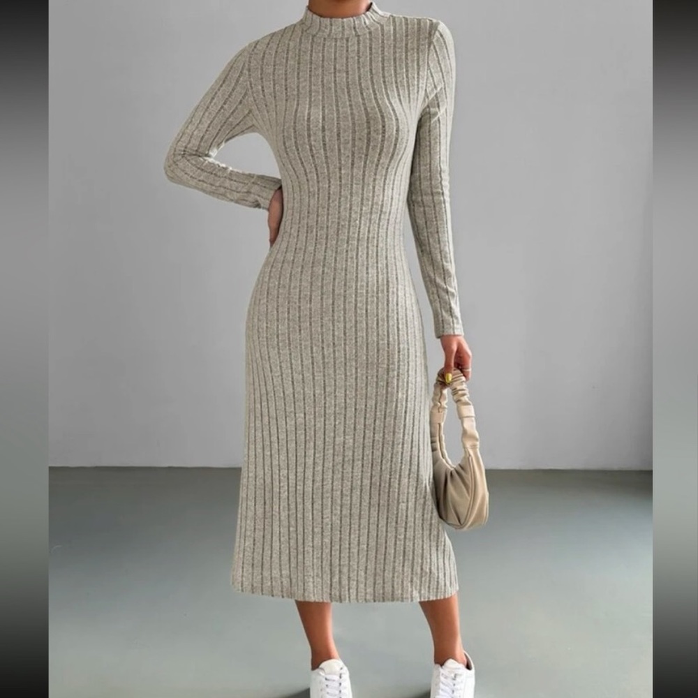 Stellar Maxi Dress - Picture 5 of 5